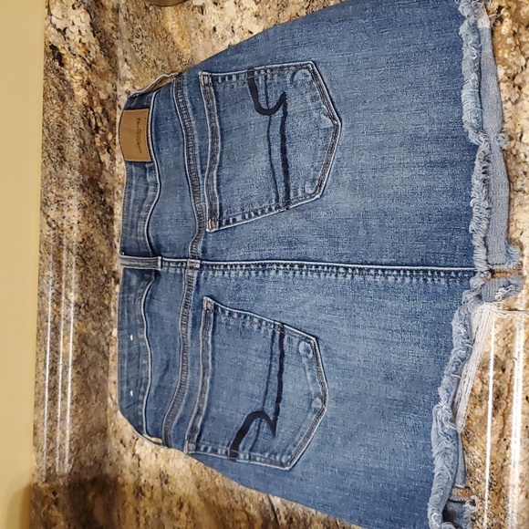 American Eagle Denim Mini Skirt Super Stretch Size 4 EUC - Picture 4 of 5